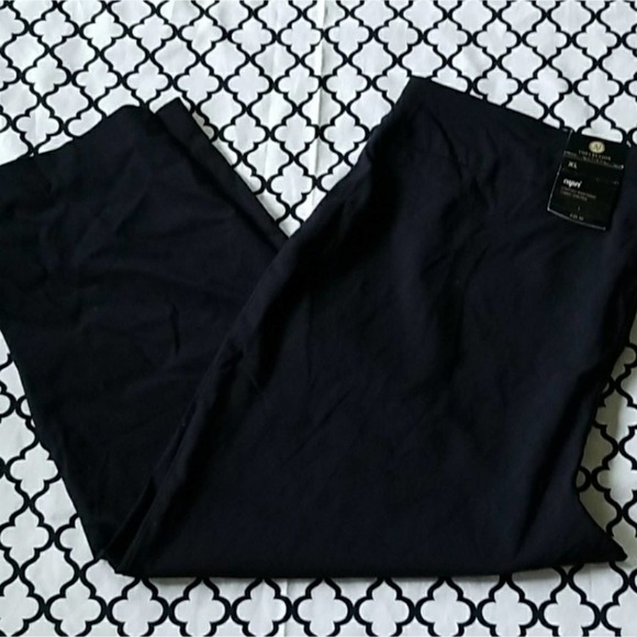 JM Collection Black Capri Pants Silver XL - Picture 5 of 6